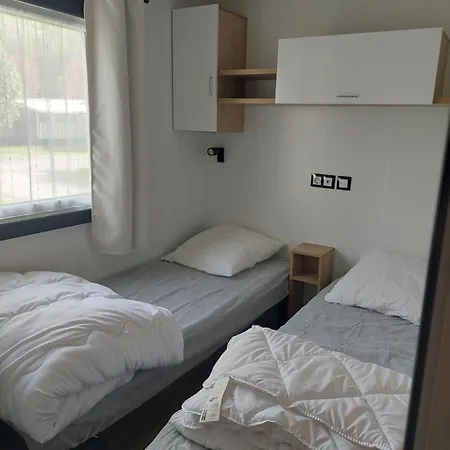 营地 Mobilhome 4etoiles